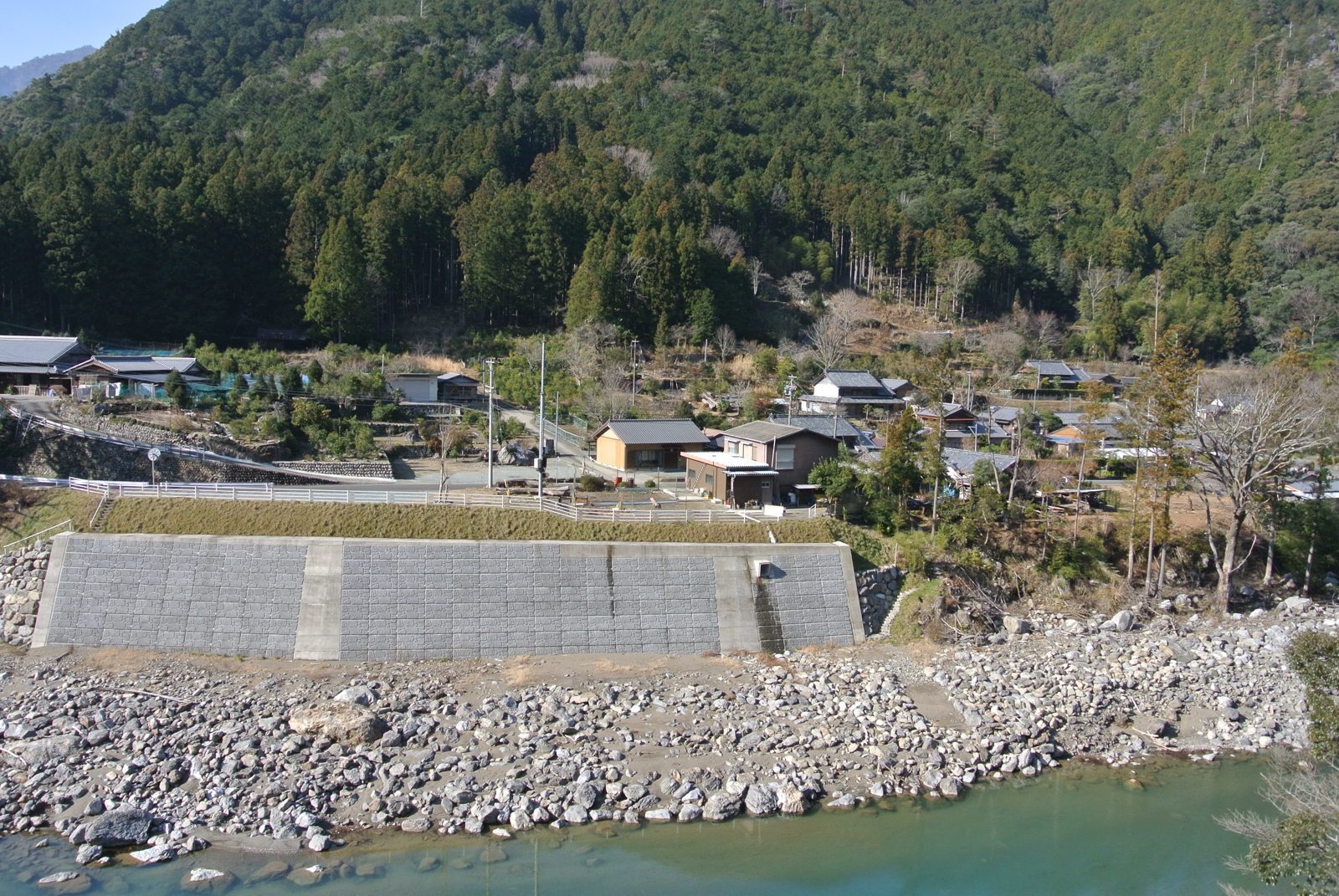 災害後に整備された護岸